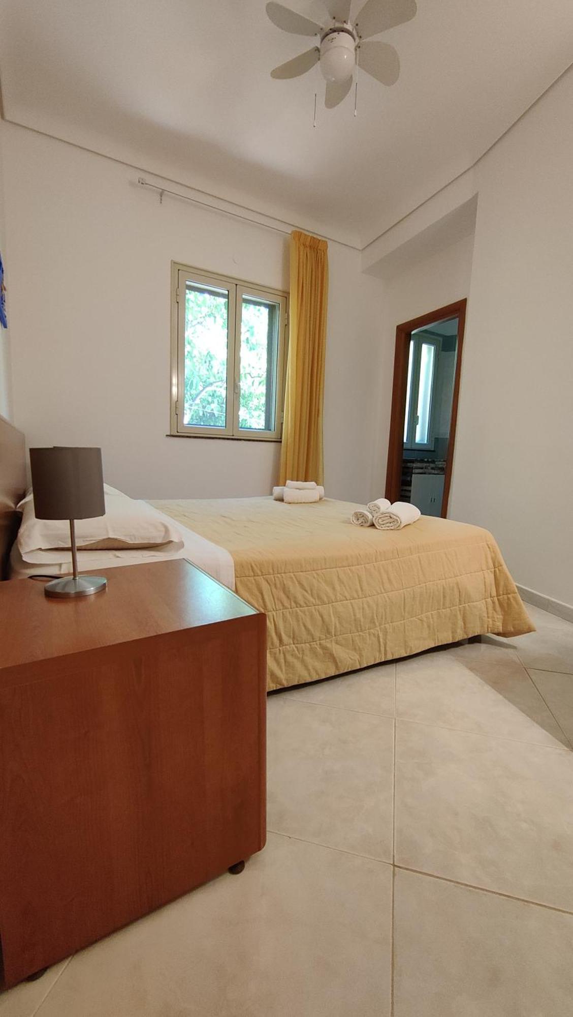 Appartamenti In Villa Polimnia Fontane Bianche Zimmer foto