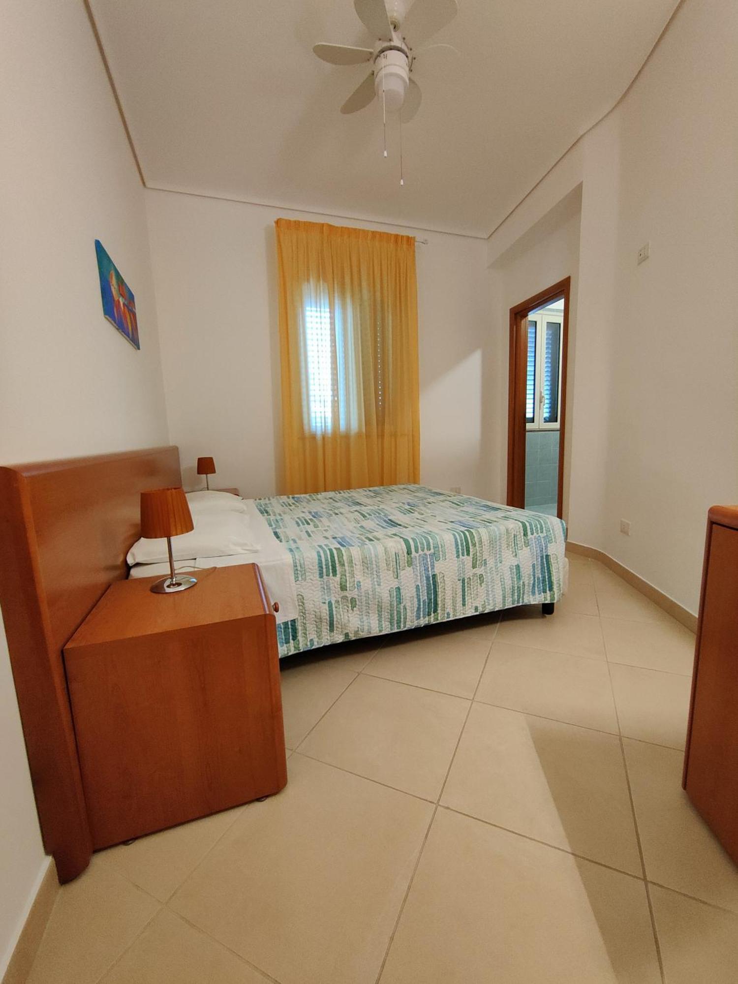 Appartamenti In Villa Polimnia Fontane Bianche Zimmer foto